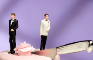 De steun voor het homohuwelijk is gedaald, te midden van aanvallen van conservatieven