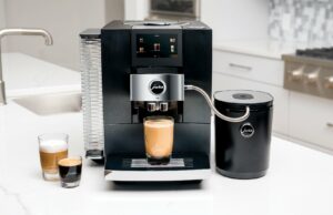 Dit koffiezetapparaat is eigenlijk een barista voor je keuken