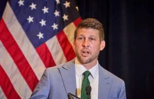 Gemeenteraad aan Florida AG met betrekking tot dragshow: we hebben niet om uw juridische mening gevraagd