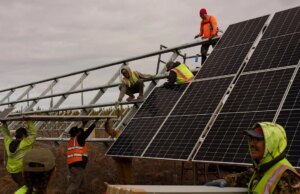 De toekomstige vraag naar elektriciteit vereist een meer gediversifieerde en veerkrachtige energieproductie, aldus het IEA-rapport