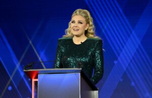 Erika Kirk en Jason Aldean hadden kritiek vanwege ‘Disrespectul’- en ‘Touchy-Feely’-momenten