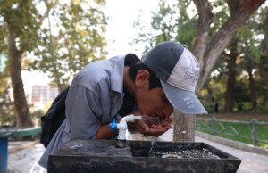 Terwijl de dammen die Teheran voeden droogvallen, kampt Iran met een verschrikkelijke watercrisis | Waternieuws