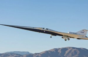 NASA’s ‘stille’ experimentele straalvliegtuig van 1500 km per uur, bijgenaamd ‘vliegende zwaardvis’, maakt de weg vrij voor supersonische vakanties na een historische lancering