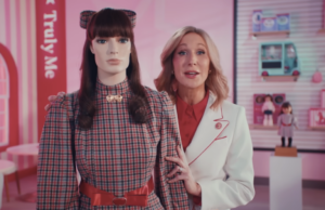 SNL American Girl Doll-schets wordt snel ongemakkelijk