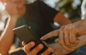 10 regels voor het opvoeden van bloeiende kinderen in een hightech wereld